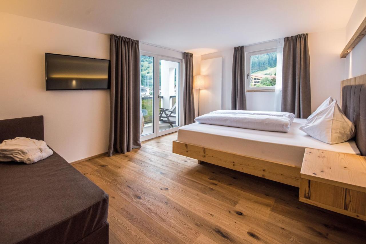 Hotel Fronza - Your Hike & Mountain Home ลูตาโก ภายนอก รูปภาพ