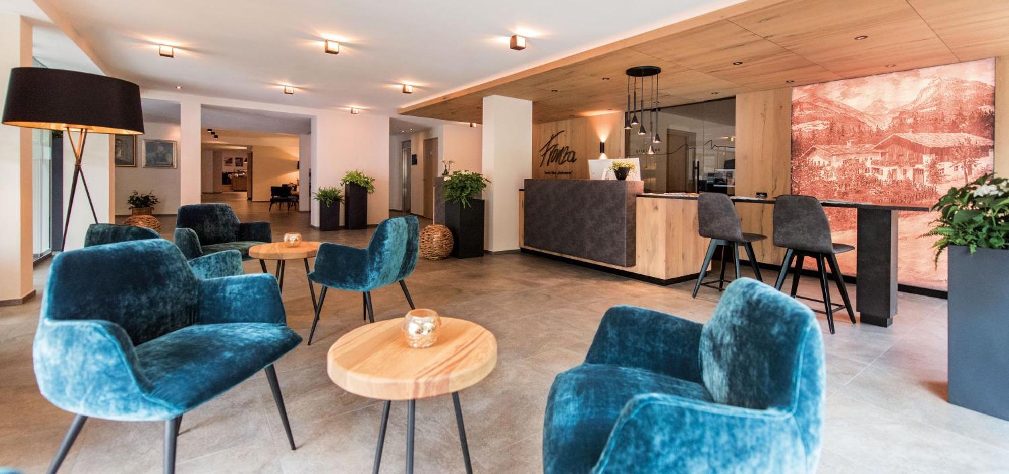Hotel Fronza - Your Hike & Mountain Home ลูตาโก ภายนอก รูปภาพ
